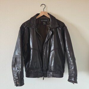 Banana Republic Vintage Leather Bomber Jacket made in Korea Size 40